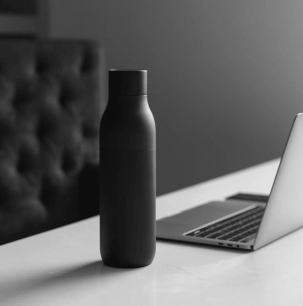 “HydroSmart Edelstahl-Becher - Smartes Trinkwasser-Tracking